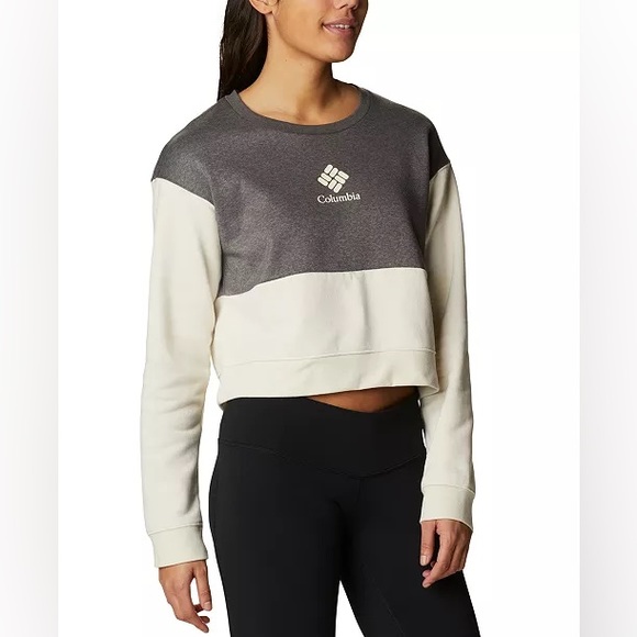 Columbia Tops - Columbia Women's Trek Cropped Crew Neck